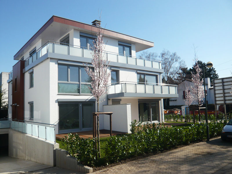 2 Stadthäuser – Düsseldorf-Lohausen